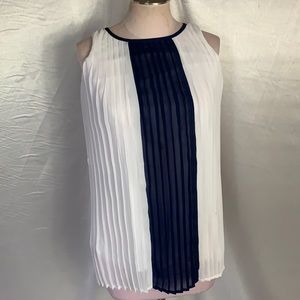 💙WHITE & BLUE PLEATED BLOUSE (TOMMY HILFIGER)